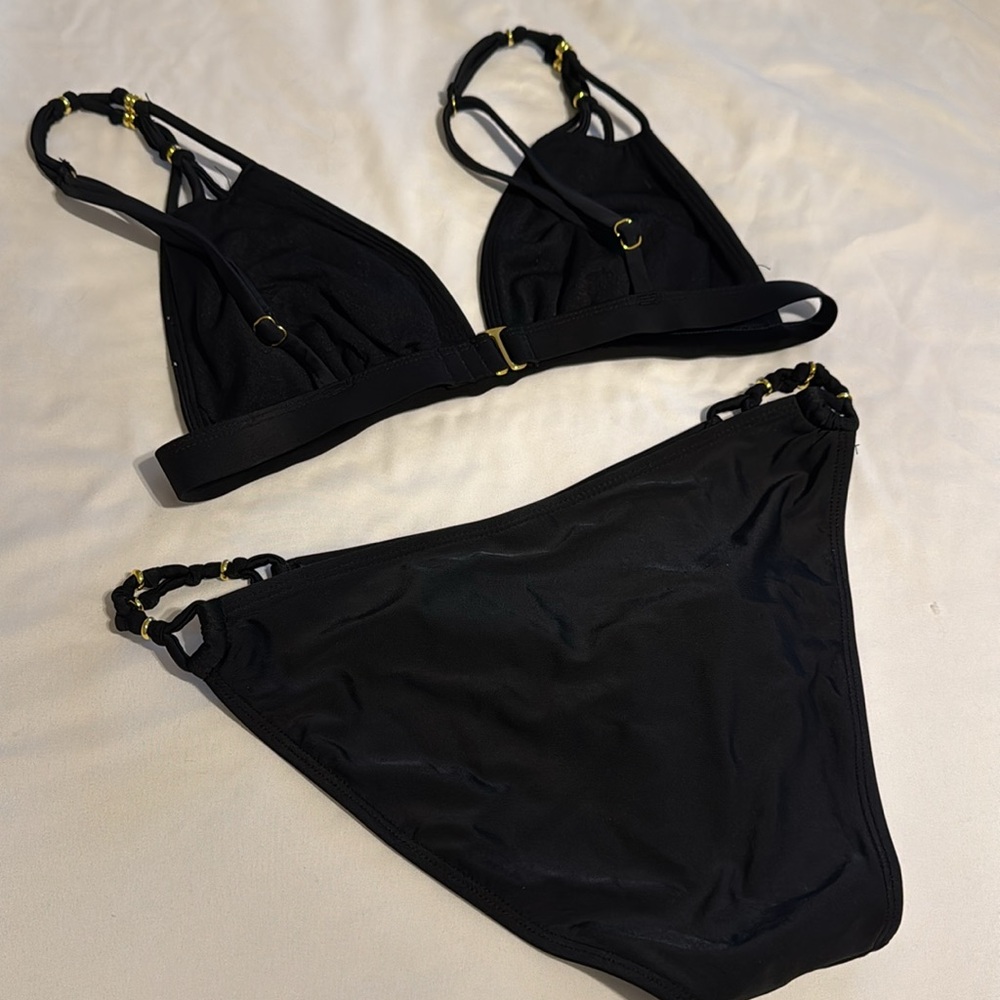 Target Bikini - Picture 3 of 3